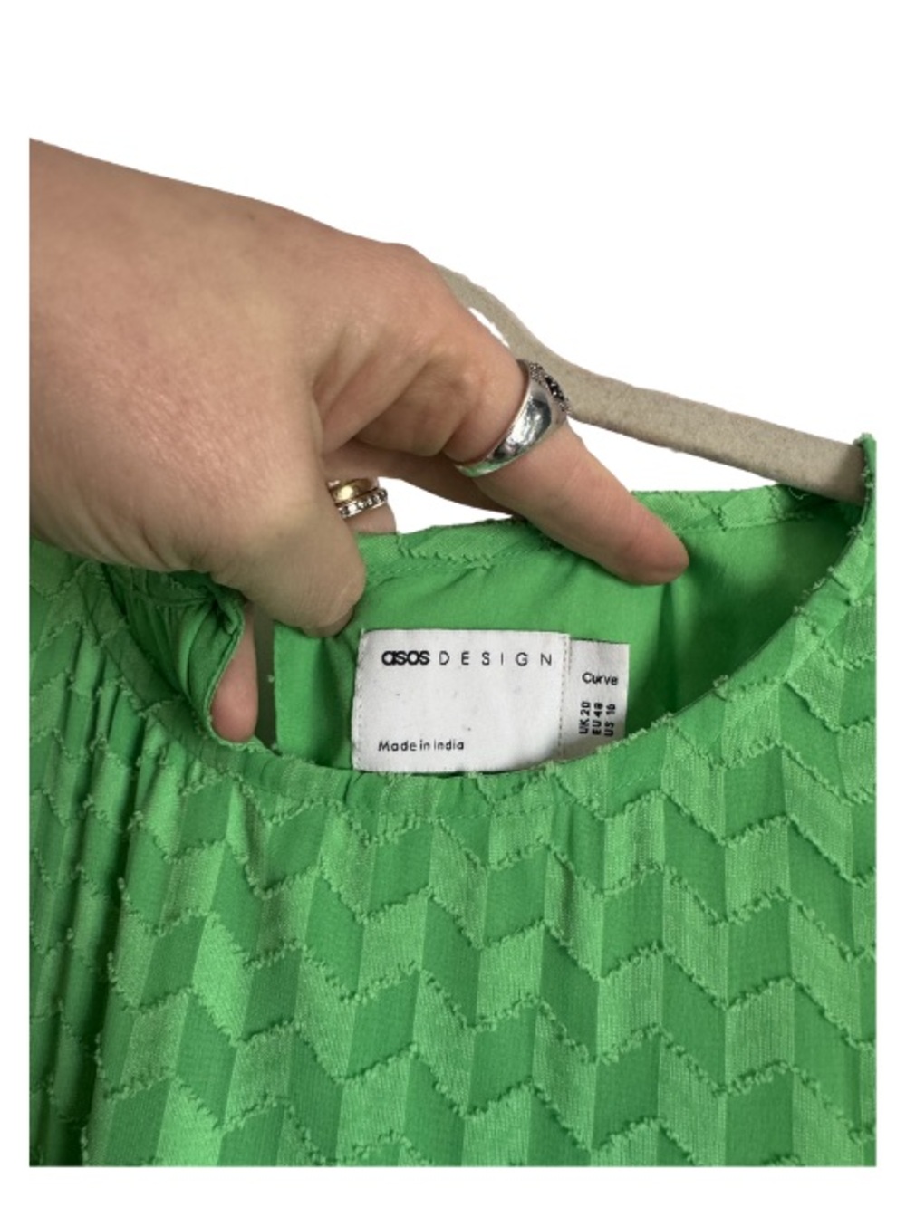 ASOS Green Maxi Dress - Elegant Flowing Silhouette - Picture 3 of 3